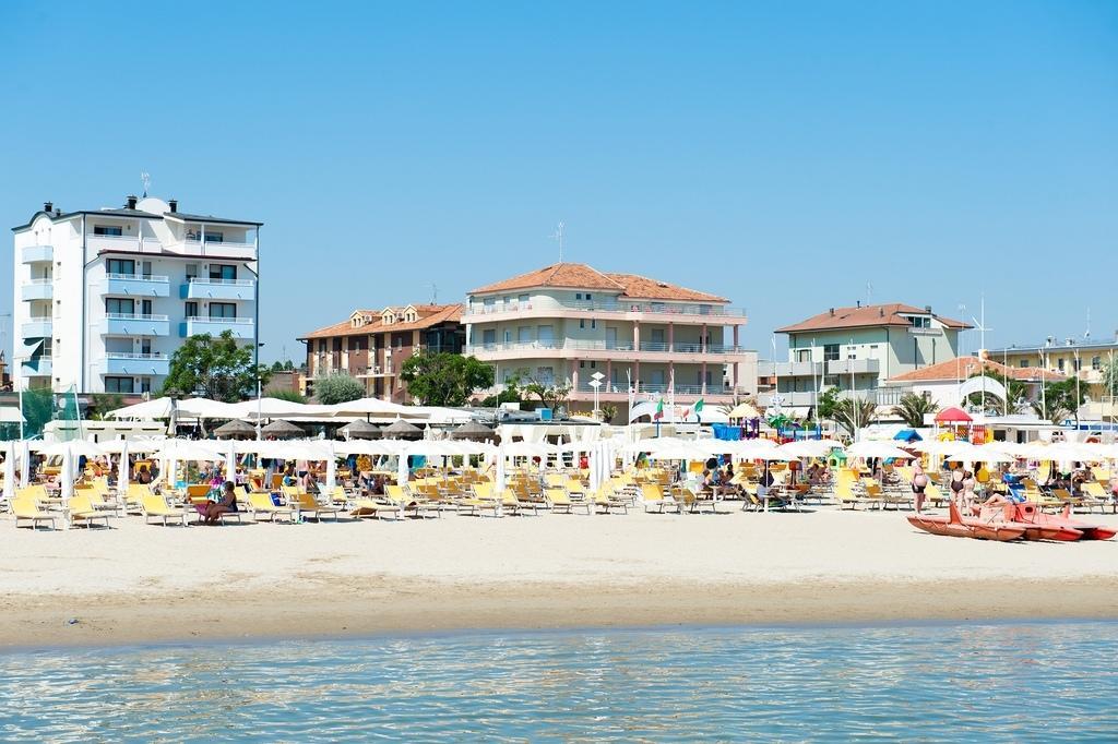 Albergo Villa Mauri Rimini Exterior foto